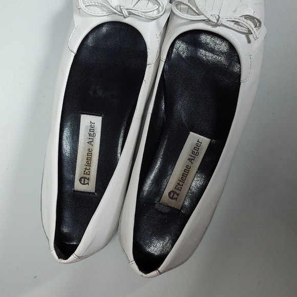 Vintage Etienne Aigner white leather ballet loafers 6 - Picture 10 of 11